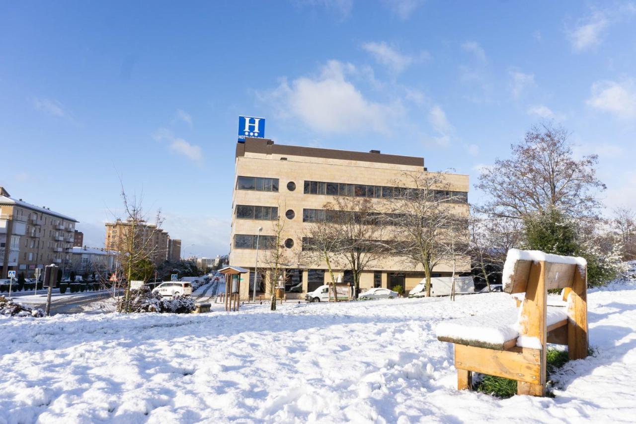 Hotel Pamplona Villava Zewnętrze zdjęcie
