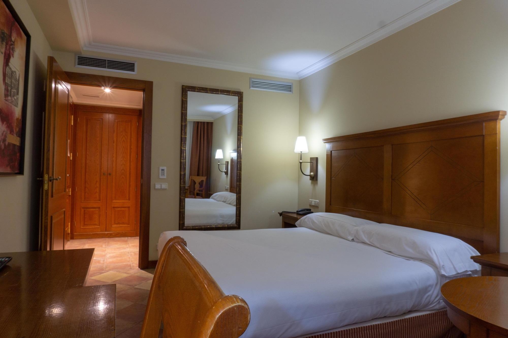 Hotel Pamplona Villava Zewnętrze zdjęcie