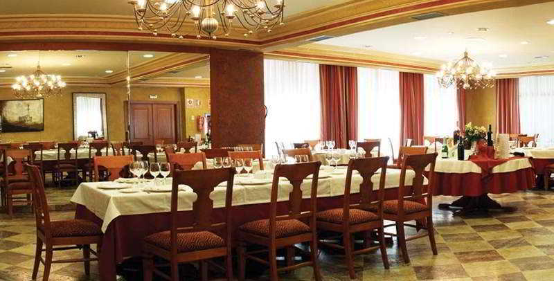 Hotel Pamplona Villava Zewnętrze zdjęcie
