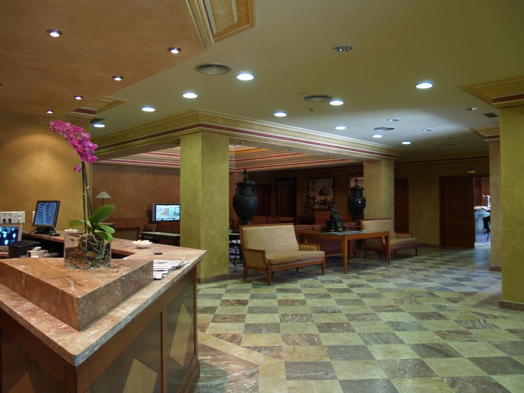 Hotel Pamplona Villava Zewnętrze zdjęcie